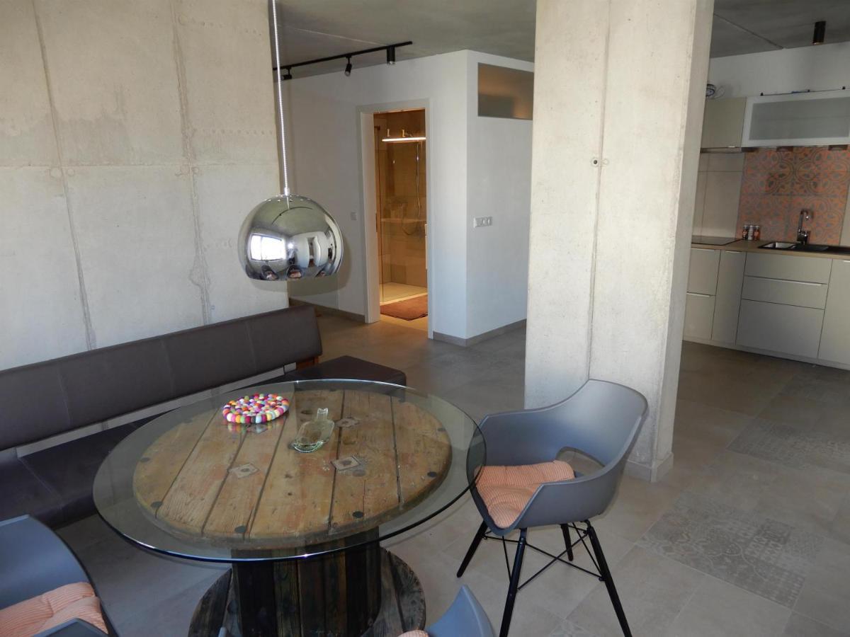 Querhaus Kanzem Bagian luar foto