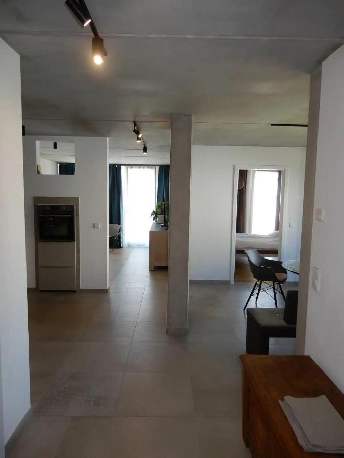 Querhaus Kanzem Bagian luar foto
