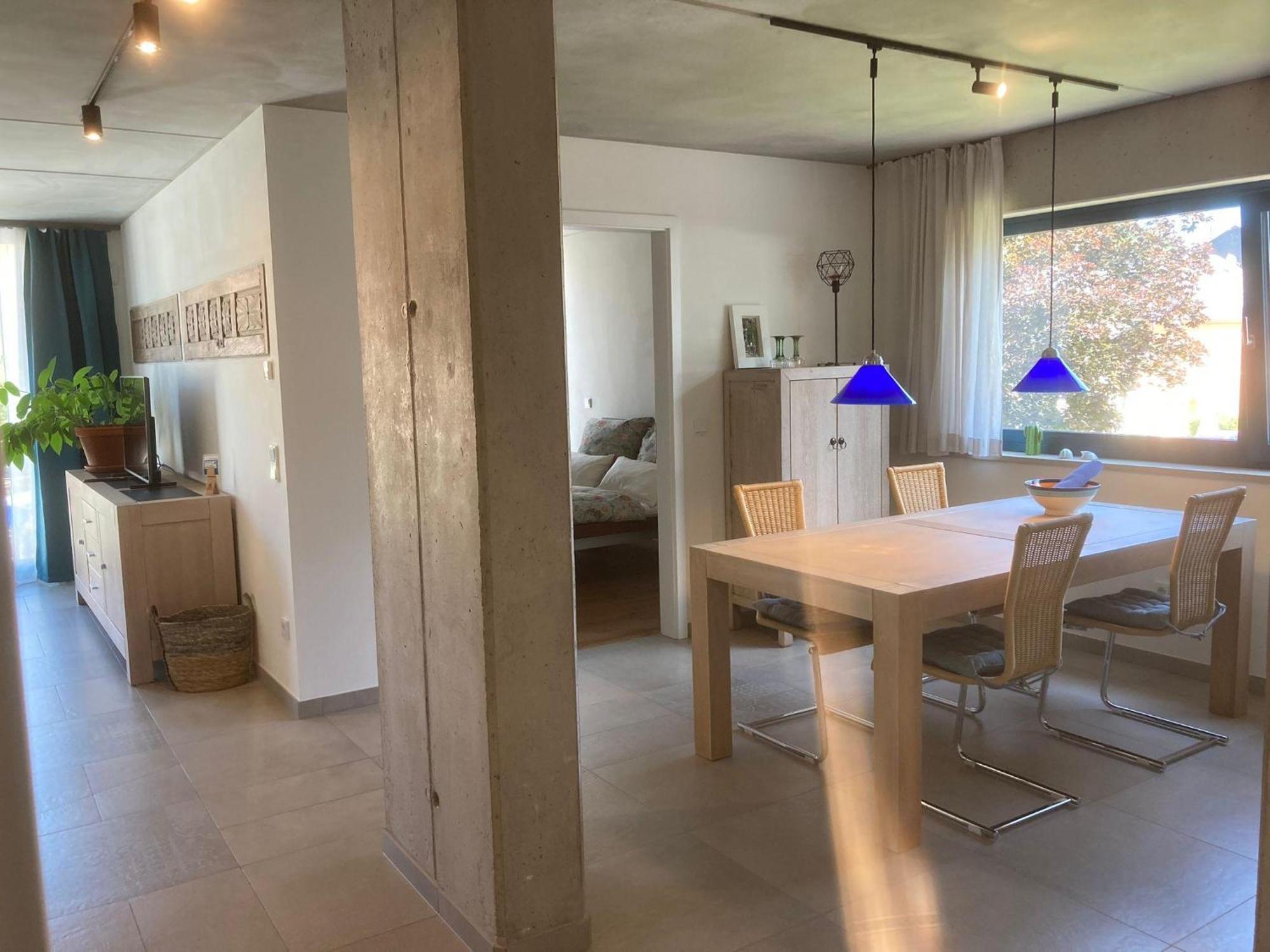 Querhaus Kanzem Bagian luar foto