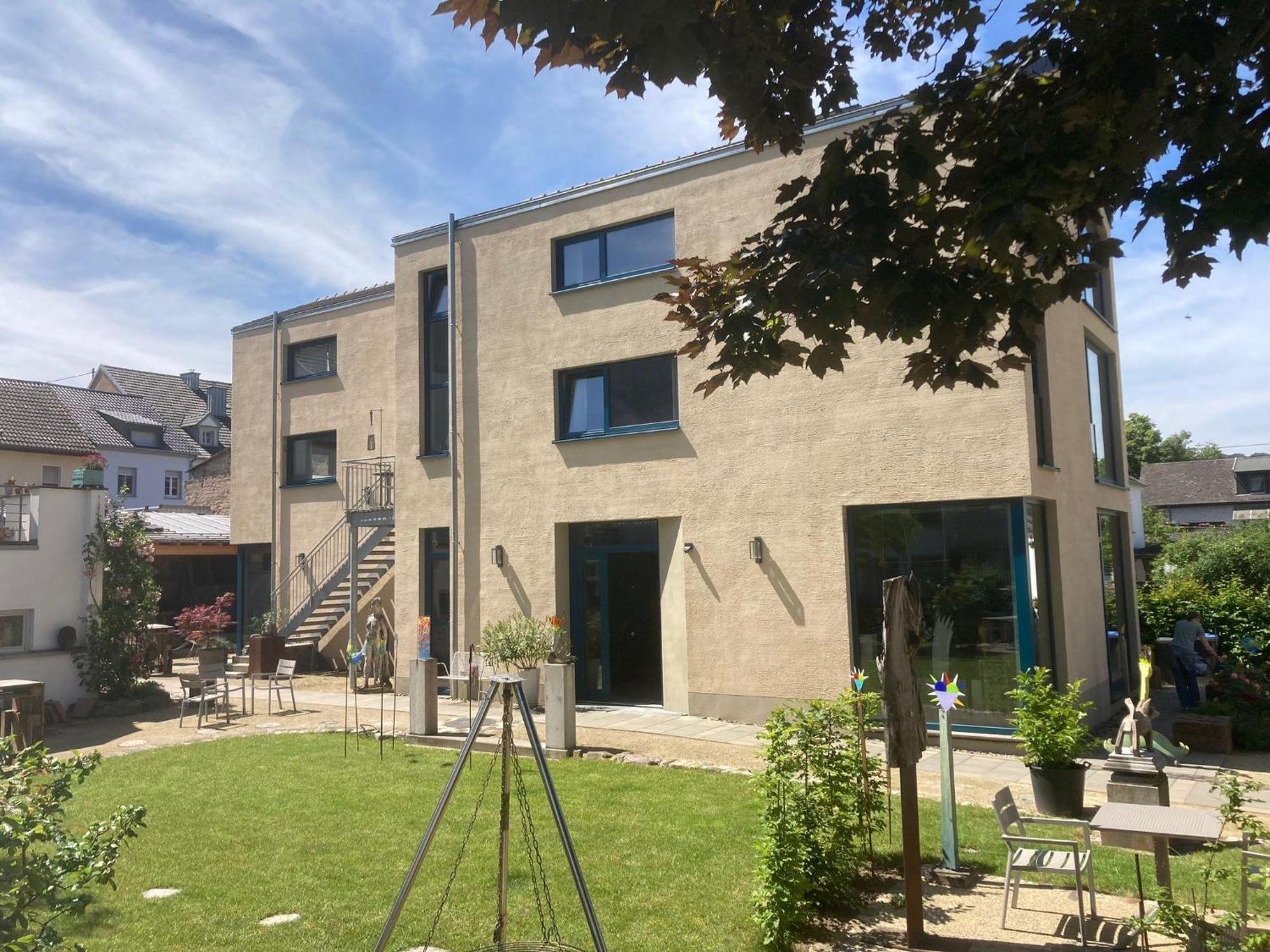 Querhaus Kanzem Bagian luar foto